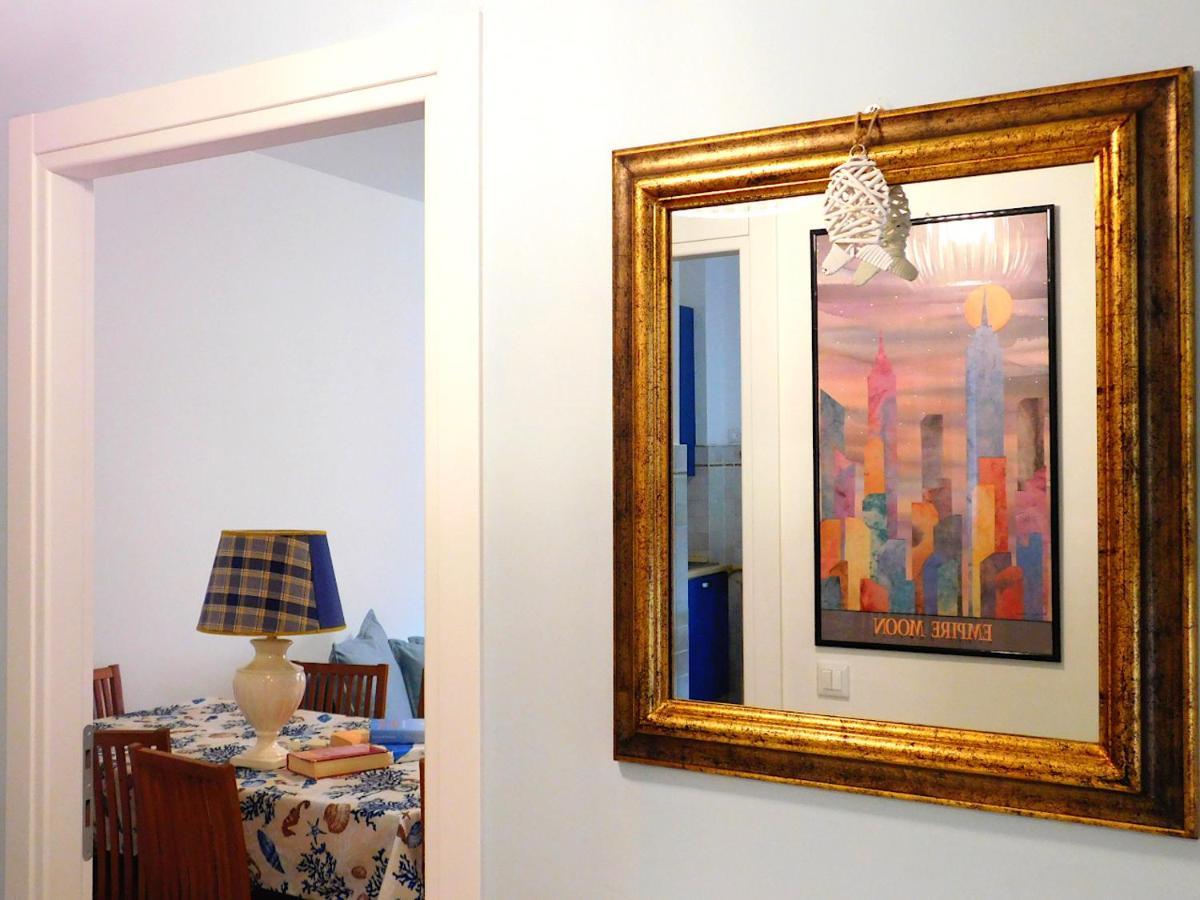 Fantastico Appartamento In Centro, Levanto Ngoại thất bức ảnh